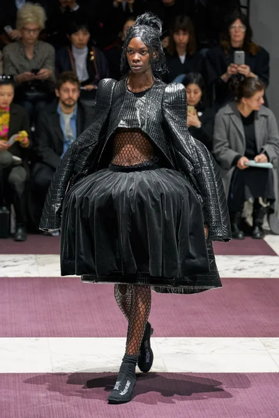 Look 1